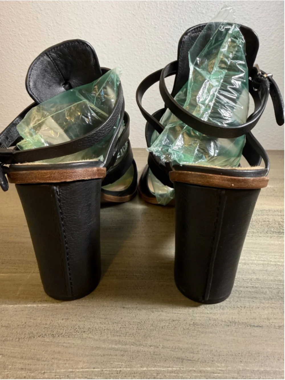 Via Spiga Brandina Black Leather Strappy Block Heel Cage Sandals Size 9M
